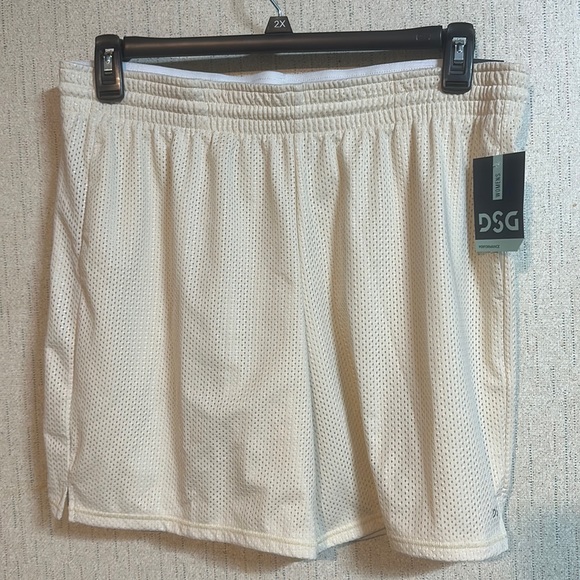 DSG Pants - DSG DICK’S SPORTING GOODS 7” Mesh Shorts: LIGHT SAND: NWT: SIZE L